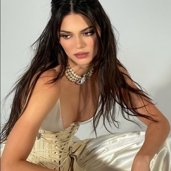 Gold Vivienne Westwood Necklace - Picture 9 of 9